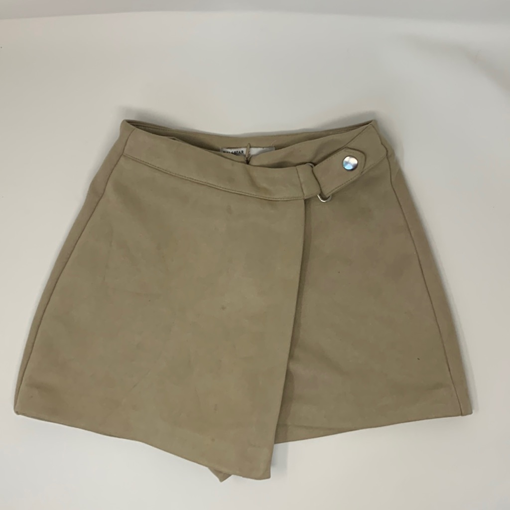 Pull And Bear Skort
